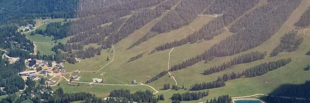 Flugwegposition um 12:21:30: Aufgenommen in der Nähe von Gemeinde Hinterstoder, Hinterstoder, Österreich in 2077 Meter